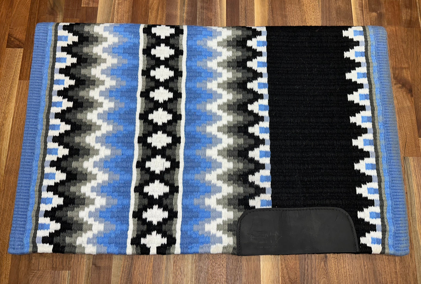 Em Custom Oversized Pad