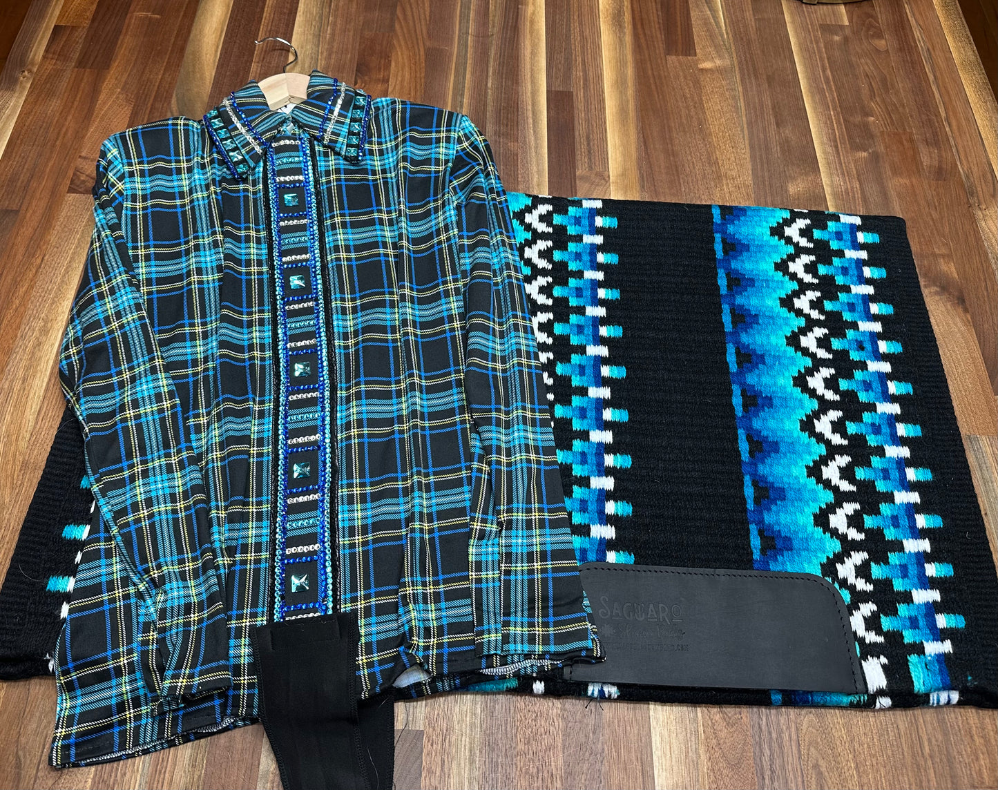 Sho-N-Off Day Shirt w/ Sagauro Pad