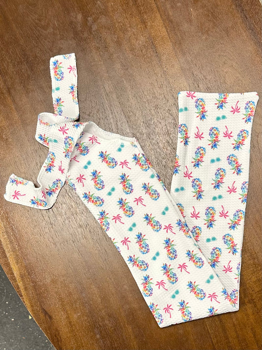 White Pineapple & Palms Tail Bag